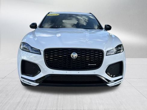 Used 2025 Jaguar F-PACE R-Dynamic S image 2