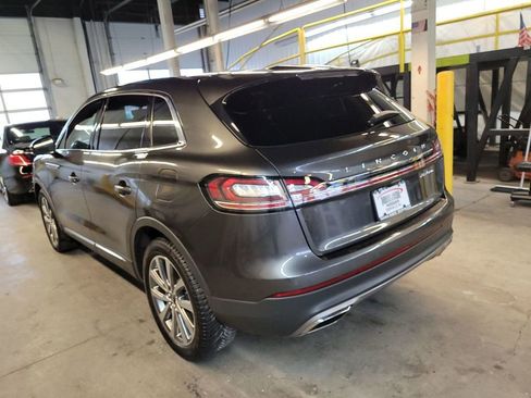 Used 2019 Lincoln Nautilus Select image 5