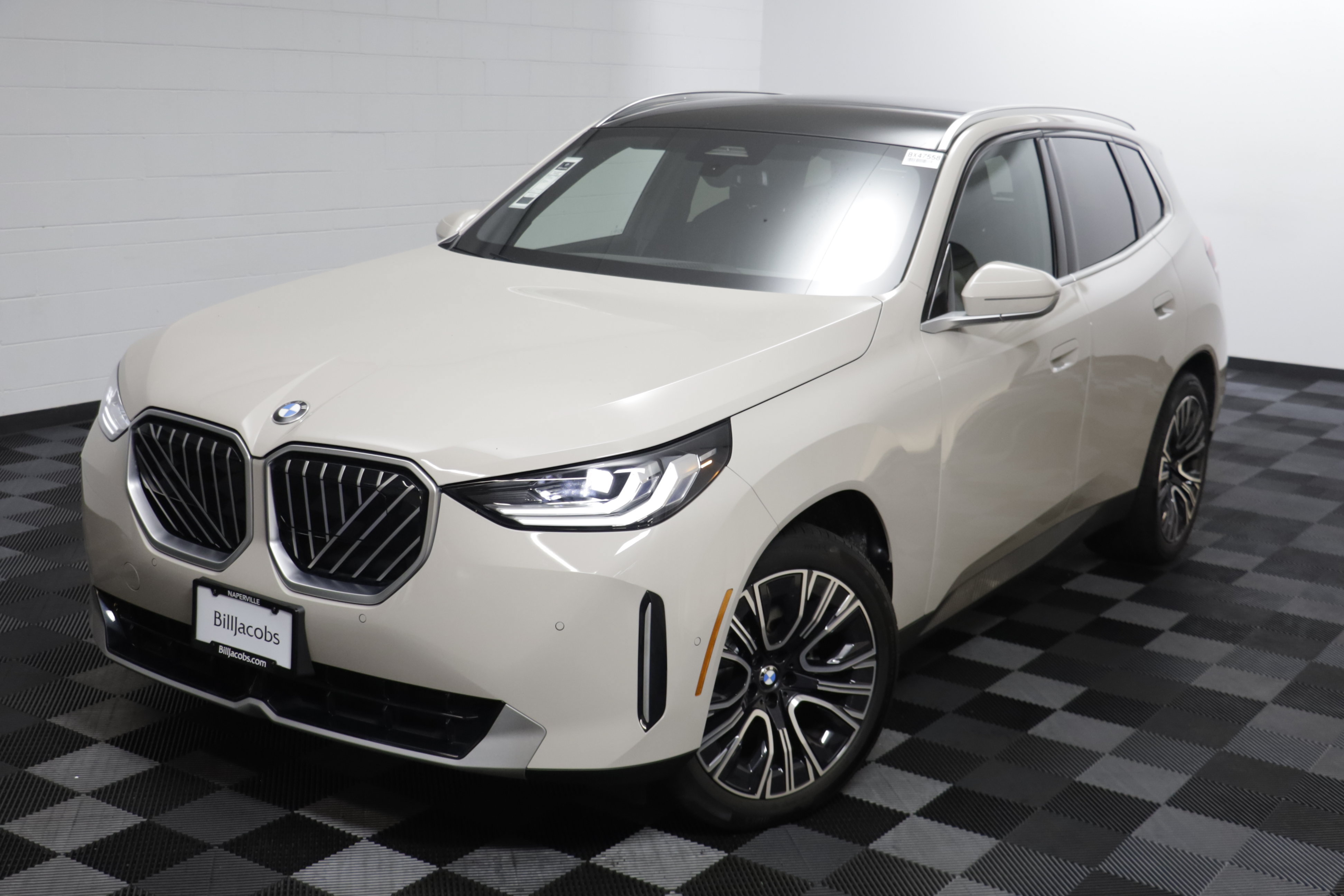 Used 2026 BMW X3 xDrive30i w/ Convenience Package AWD/4WD image 2