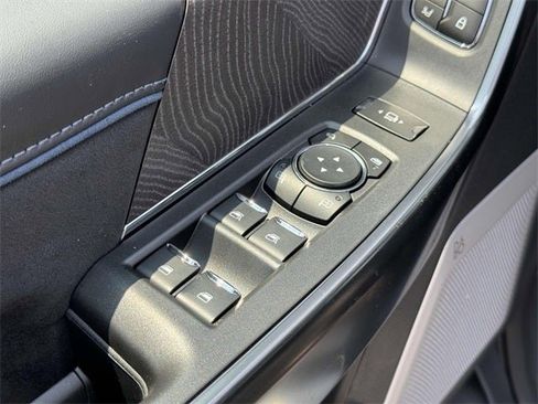 New 2025 Ford F350 Platinum image 18