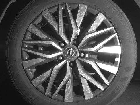 Used 2025 Nissan Altima 2.5 SV image 12