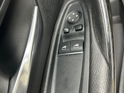 Used 2018 BMW 430i Coupe w/ Premium Package image 9