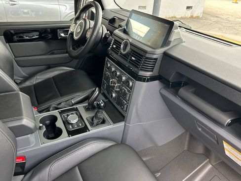 Used 2024 INEOS Grenadier AWD/4WD image 18