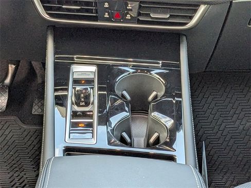 New 2026 Volkswagen Atlas SE image 21