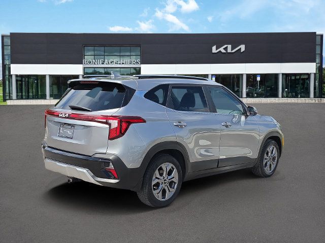 Certified 2024 Kia Seltos S FWD image 4
