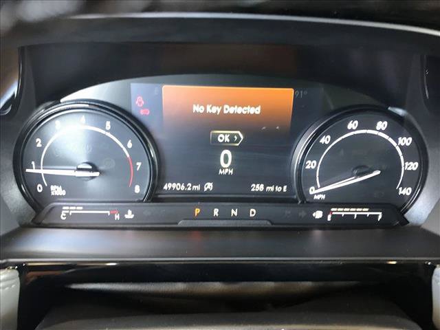 Used 2021 Lincoln Corsair FWD image 10