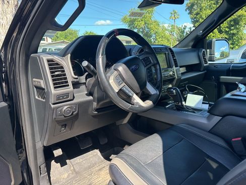 Used 2017 Ford F150 Raptor w/ Equipment Group 802A Luxury image 5