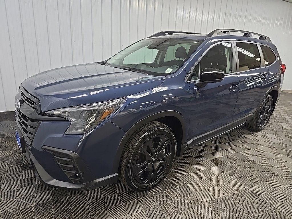 Used 2025 Subaru Ascent Bronze Edition AWD/4WD image 8