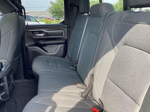Used 2022 RAM 1500 Big Horn AWD/4WD image 13