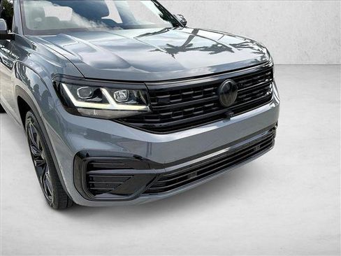 Used 2023 Volkswagen Atlas Cross Sport SEL Premium R-Line AWD/4WD image 30