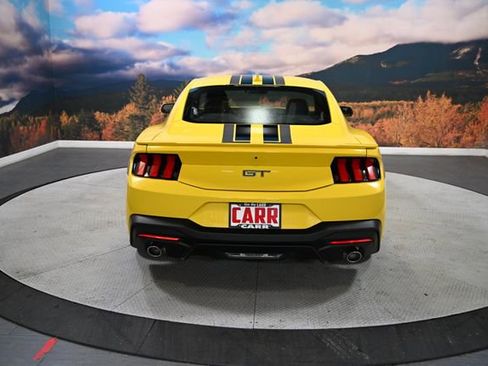 Used 2024 Ford Mustang GT Premium image 6