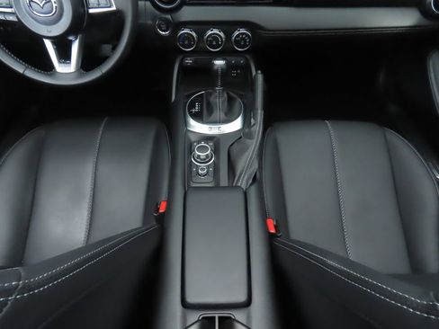 Used 2023 MAZDA MX-5 Miata Grand Touring image 24