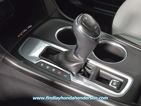 Used 2018 Chevrolet Equinox Premier image 28