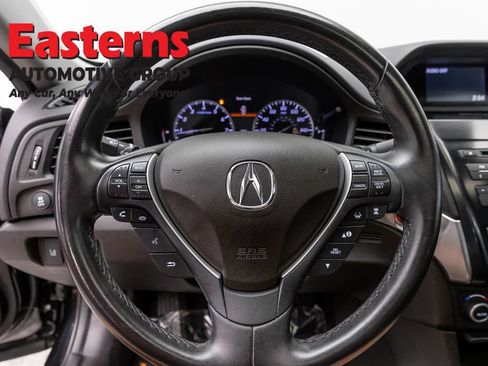 Used 2018 Acura ILX FWD image 10