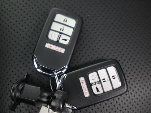 Used 2023 Honda Passport EX-L image 25