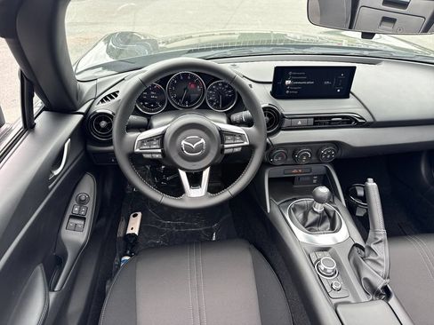 New 2026 MAZDA MX-5 Miata Sport w/ Appearance Package RWD image 16