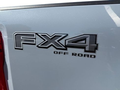 New 2026 Ford F250 Lariat w/ Black Appearance Package image 45