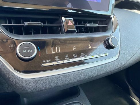 Used 2024 Toyota Corolla LE FWD image 23