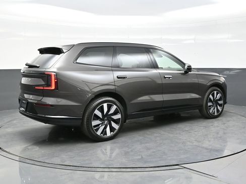 New 2025 Volvo EX90 Ultra image 7