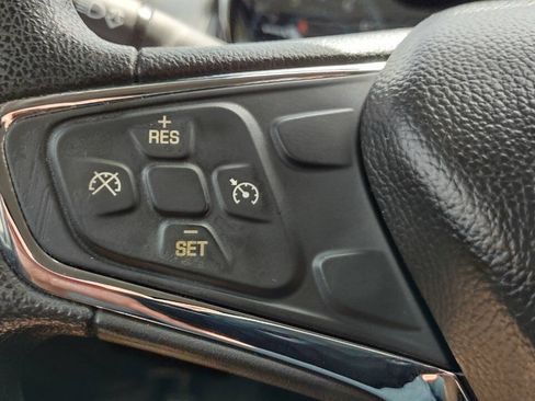 Used 2016 Chevrolet Cruze LT w/ Convenience Package image 18