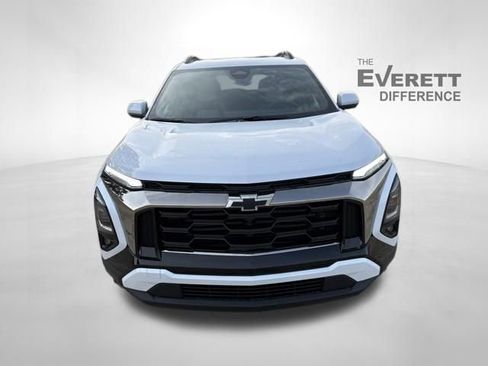 New 2026 Chevrolet Equinox ACTIV FWD image 2