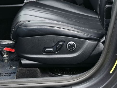 Used 2021 Genesis GV80 2.5T image 11