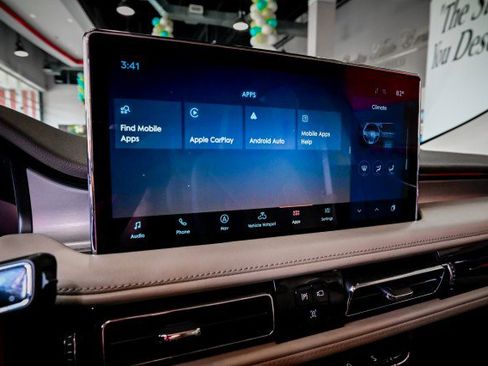 Used 2021 Lincoln Nautilus FWD w/ Equipment Group 101A image 40