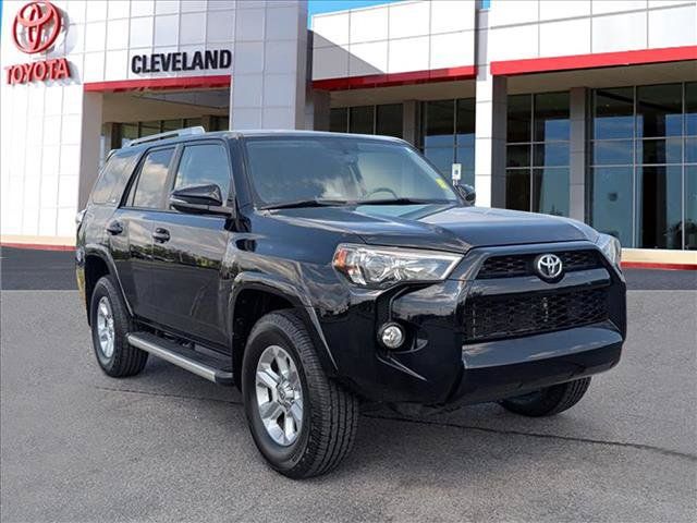 Used 2017 Toyota 4Runner SR5 Premium AWD/4WD image 2