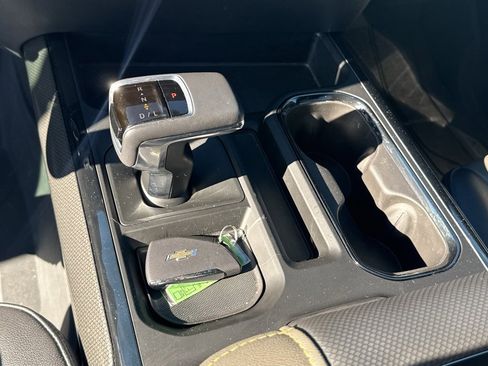 Used 2022 Chevrolet Silverado 1500 ZR2 image 25