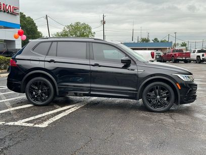 Used 2022 Volkswagen Tiguan SE R-Line