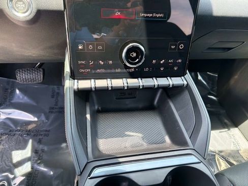 New 2026 GMC Terrain AT4 w/ Convenience Package III AWD/4WD image 25