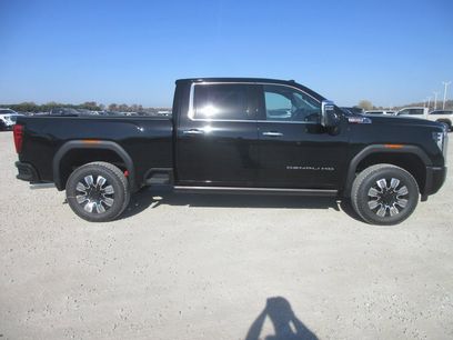 New 2026 GMC Sierra 2500 Denali w/ Denali Reserve Package