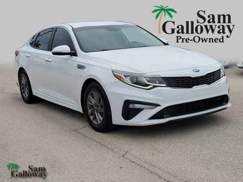 Used 2020 Kia Optima LX FWD image 1