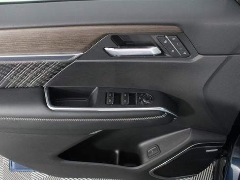 New 2026 GMC Acadia Denali image 15