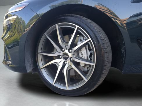 Used 2025 Genesis G70 2.5T AWD/4WD image 70