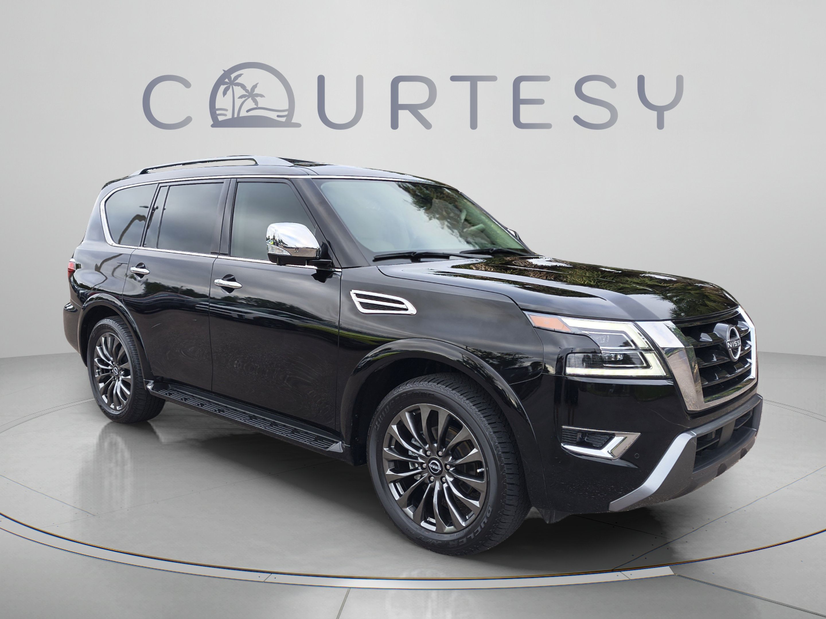 Used 2023 Nissan Armada Platinum w/ Captain's Chairs Package RWD image 9