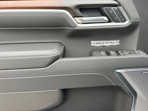 New 2026 GMC Sierra 1500 Denali AWD/4WD image 10