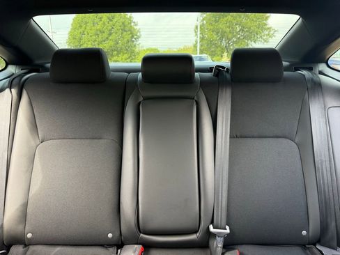 Used 2025 Honda Civic Sport image 16