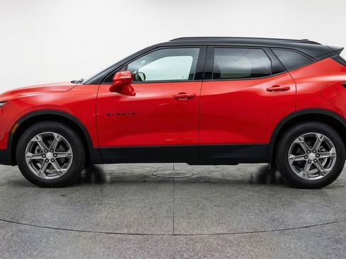 Used 2025 Chevrolet Blazer LT image 5