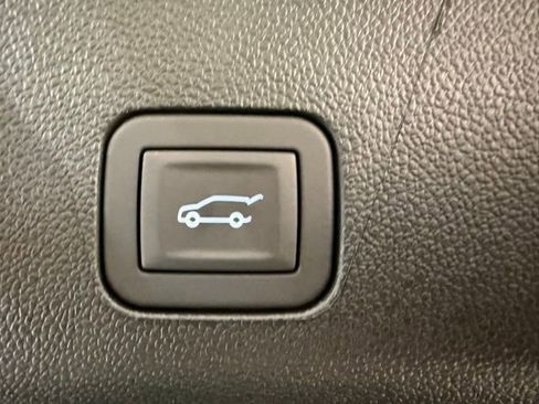 New 2026 Chevrolet Tahoe High Country w/ Sun And Tow Package image 11