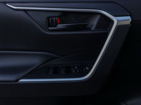 Used 2023 Toyota RAV4 LE image 24