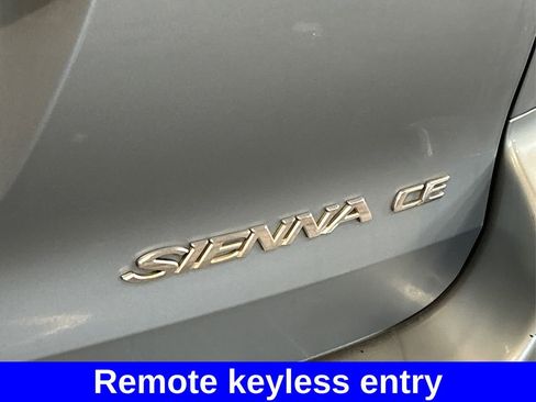 Used 2010 Toyota Sienna CE image 12