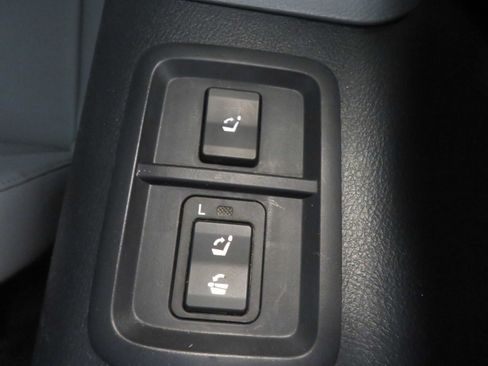 Used 2012 Toyota Sequoia Platinum AWD/4WD image 20