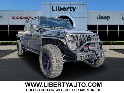Used 2022 Jeep Gladiator Sport