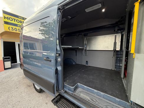 Used 2020 Ford Transit 250 148 High Roof Extended RWD image 8