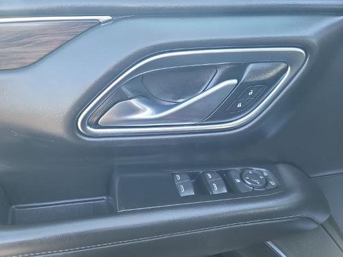 Used 2021 Chevrolet Tahoe LS image 22