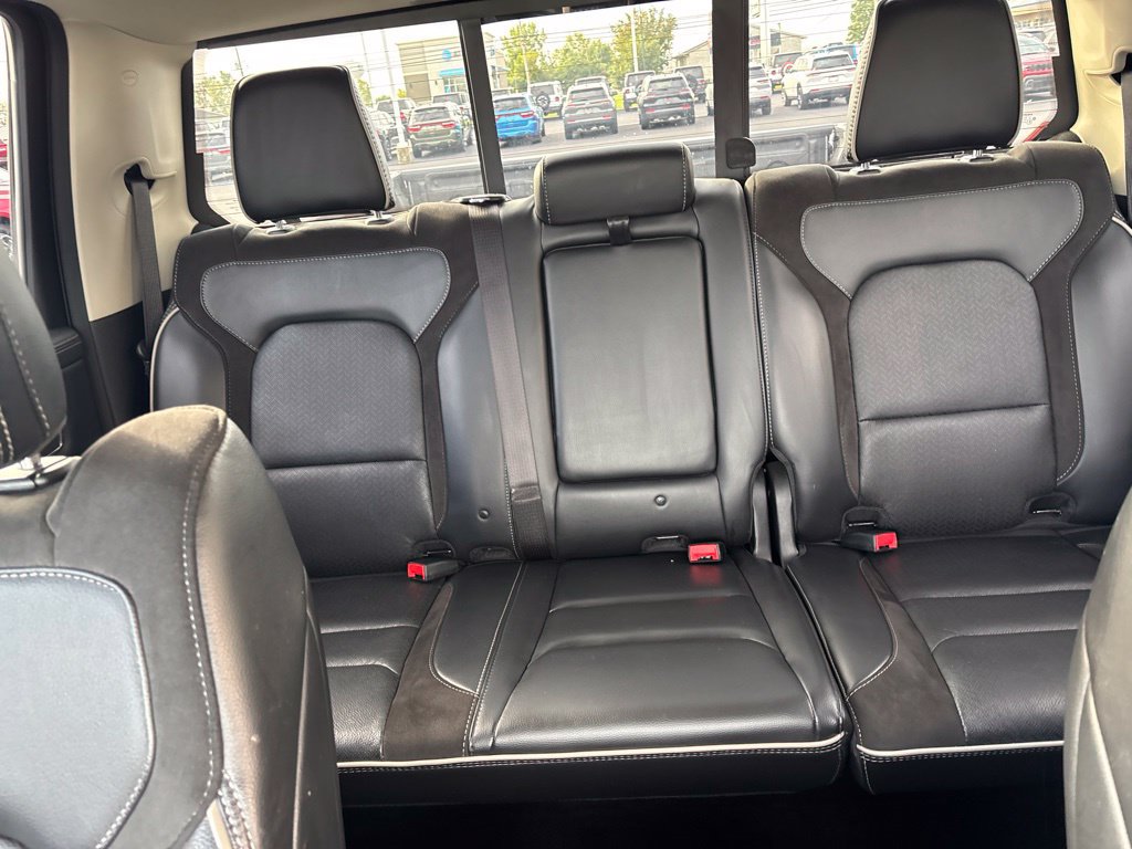 Used 2022 RAM 1500 Laramie AWD/4WD image 26