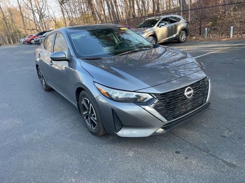 Used 2024 Nissan Sentra SV w/ All-Weather Package image 3
