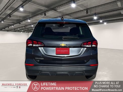 Used 2022 Chevrolet Equinox LS image 15