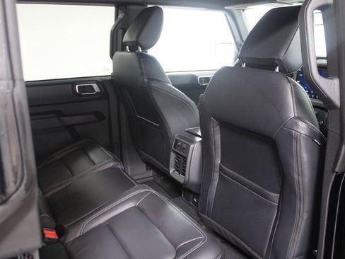New 2025 Ford Bronco Outer Banks image 32